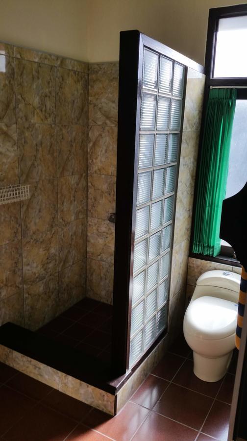 Ayu Taman Sari Hotell Candidasa Exteriör bild